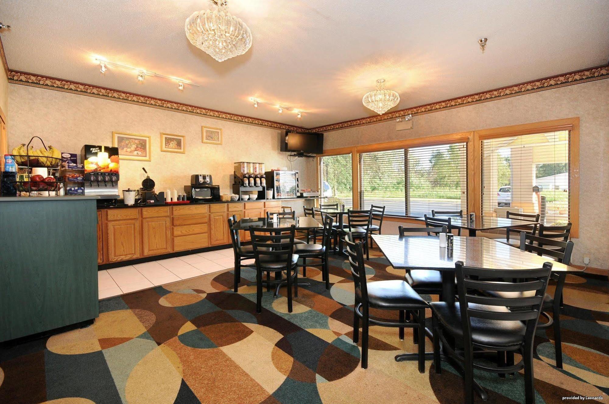 Best Western Crossroads Inn Schererville Restaurace fotografie